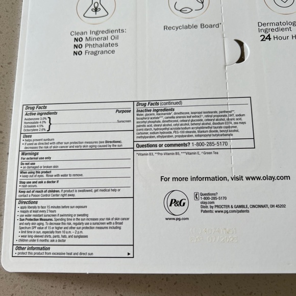 Olay Advanced Total Effects 40% More Vitamin B3 +SPF 15--Size 3.4 FL OZ/100 mL - Picture 7 of 7